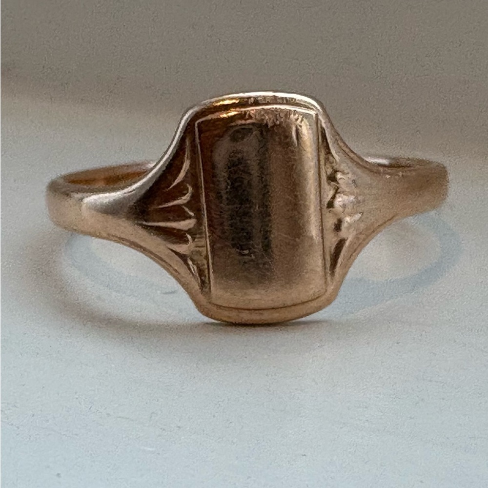 14k Gold Vintage Signet Ring